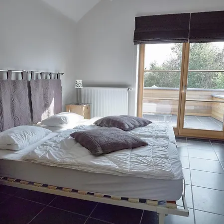 A Bright With Sauna And Bubble Bath Close To Dinant Vakantiehuis